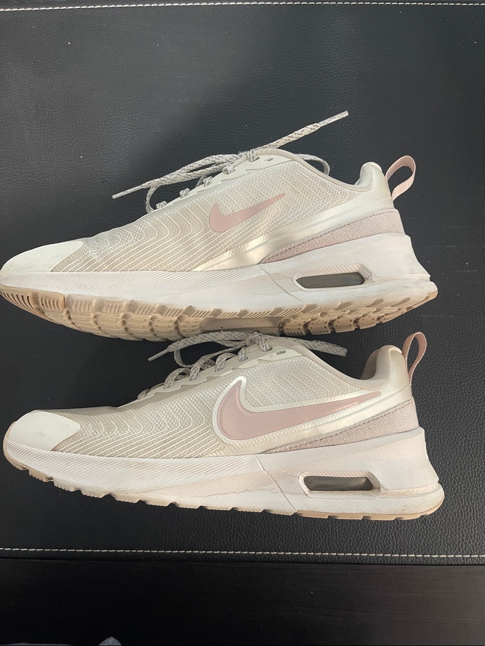 Nike Air Max Sneakers in White and Light Pink